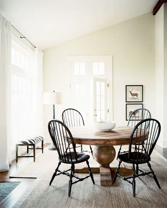 dustjacket attic: Interiors | Dining Room Designs. Love the round table: 