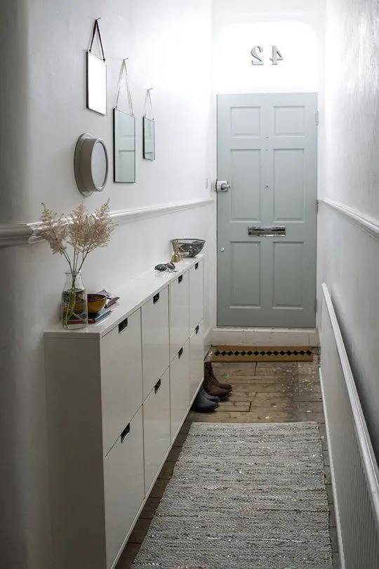 Decorating Small Spaces: 7 Bold Design Elements to Try in Your Hallways | Apartment Therapy