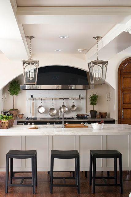 striking modern-traditional kitchen