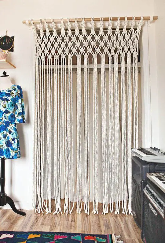 DIY Room Decor: Make Your Own Macrame Curtain A Beautiful Mess | Apartment Therapy: 