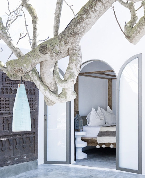 Moroccan interior bedroom