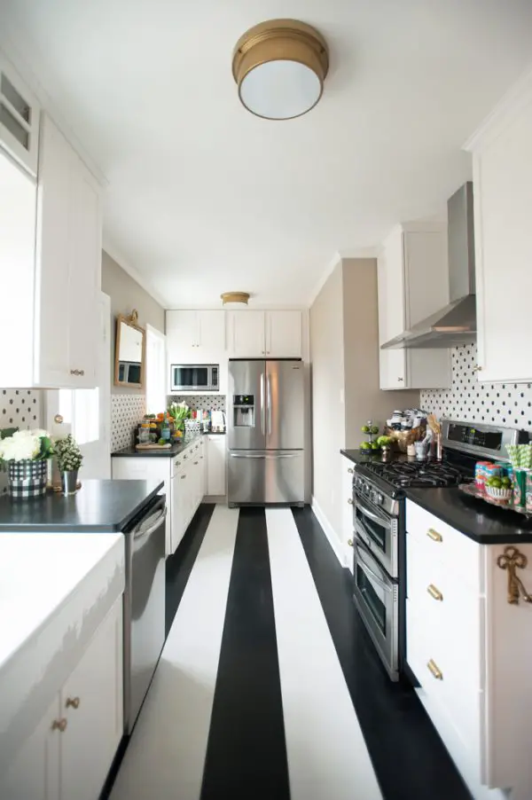 Black White Kitchen Striped Floor, Black And White Striped Floor Tiles