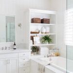 bathtub-with-vertical-shiplap-trim