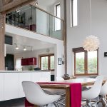 Accents-of-Fuchsia-carefully-placed-across-the-kitchen-and-dining-area-1