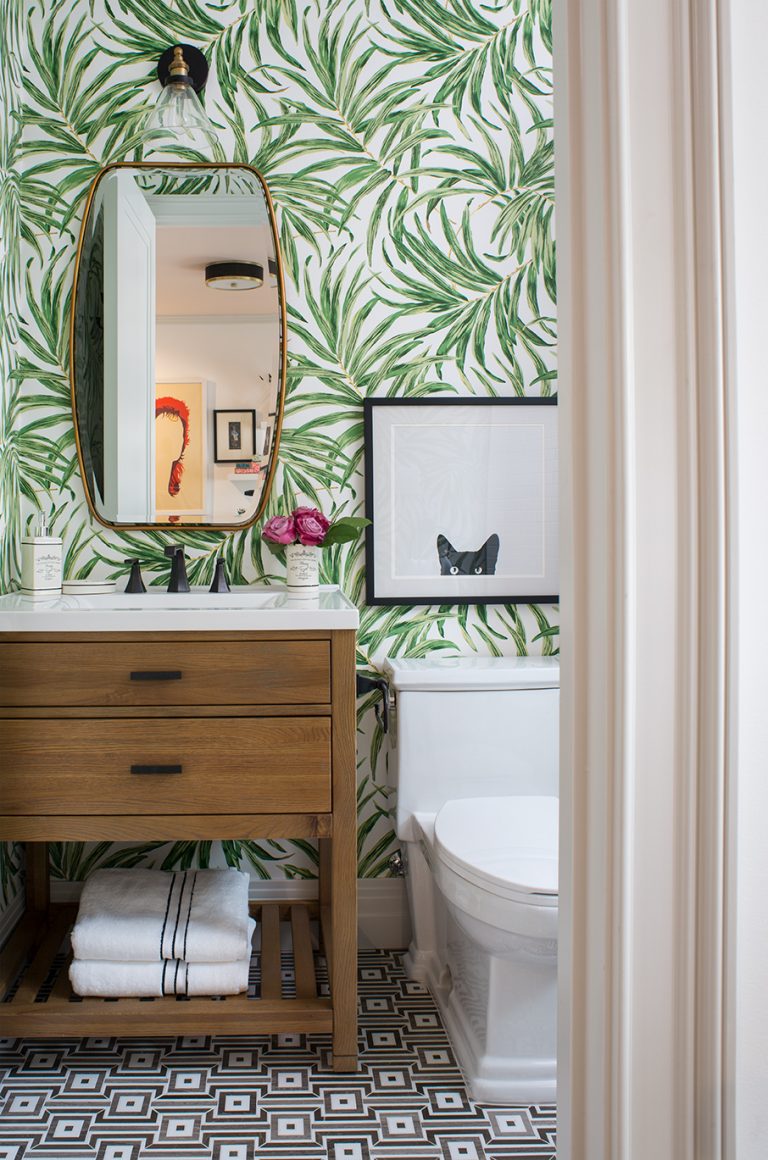 Clever Ways of Using Wallpaper to Add Visual Space to Your Interiors ...