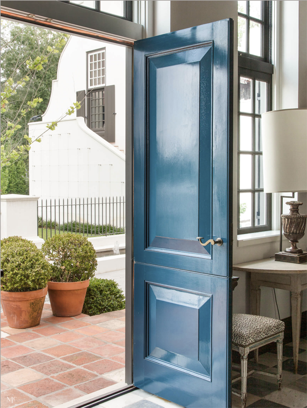 beautiful blue door