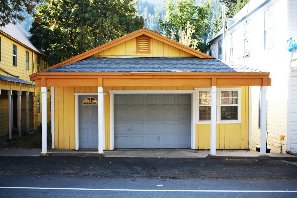 Yellow garage an house