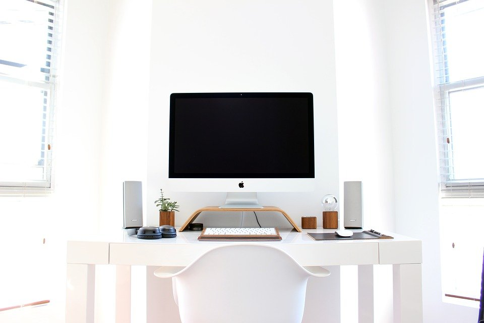 5 Must-Haves for an Efficient Home Office - Decorology