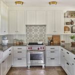 Kitchen cabinet and island