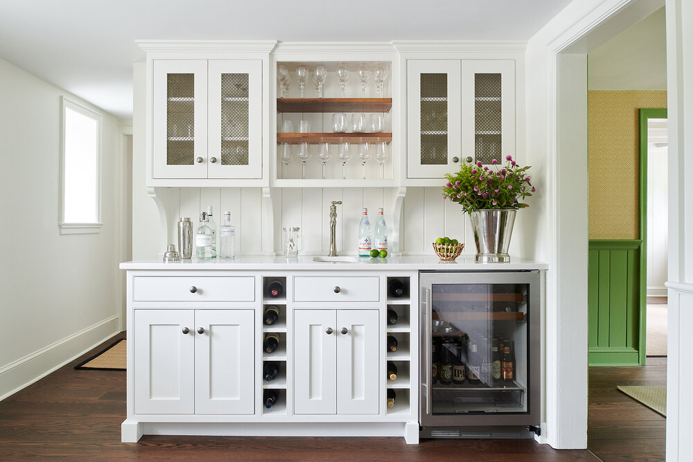White kitchen wine cabinet
