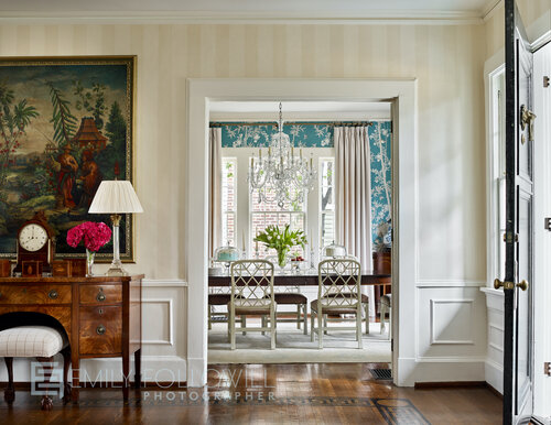 Entrance to the dining room